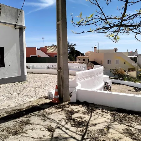 Apartamento 2 Quinta Lamy - Casas & Papeis